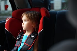 child_in_car